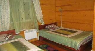 Гостиница Guest House Matreshki Утулик Двухместный номер с 2 отдельными кроватями-3
